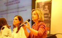 Vereadora Naiany Hruschka Salvadori ministra palestra na Câmara dos Deputados em Brasília